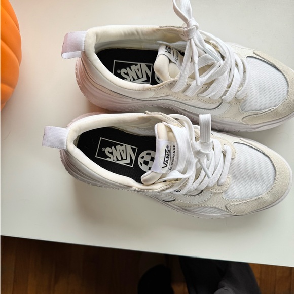 Vans UltraRange Neo VR3 Sneakers - Picture 4 of 6